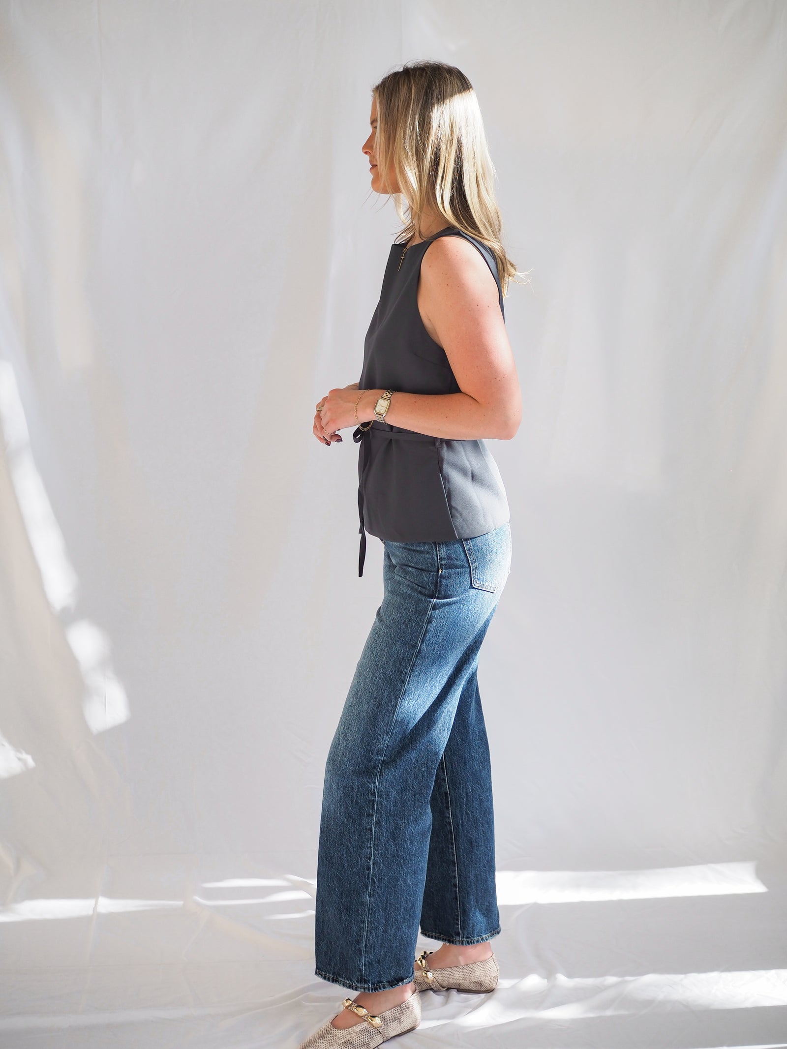 Jade Boat Neck Belted Top in Slate