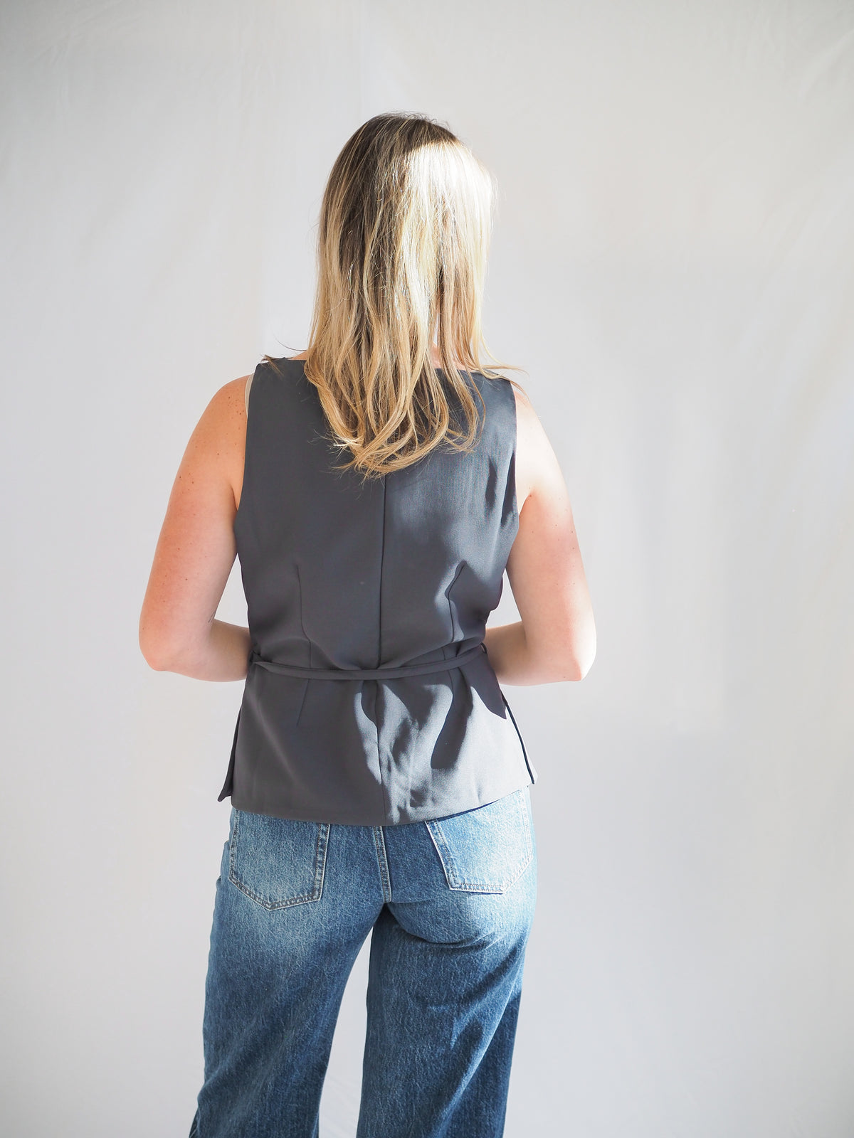 Jade Boat Neck Belted Top in Slate