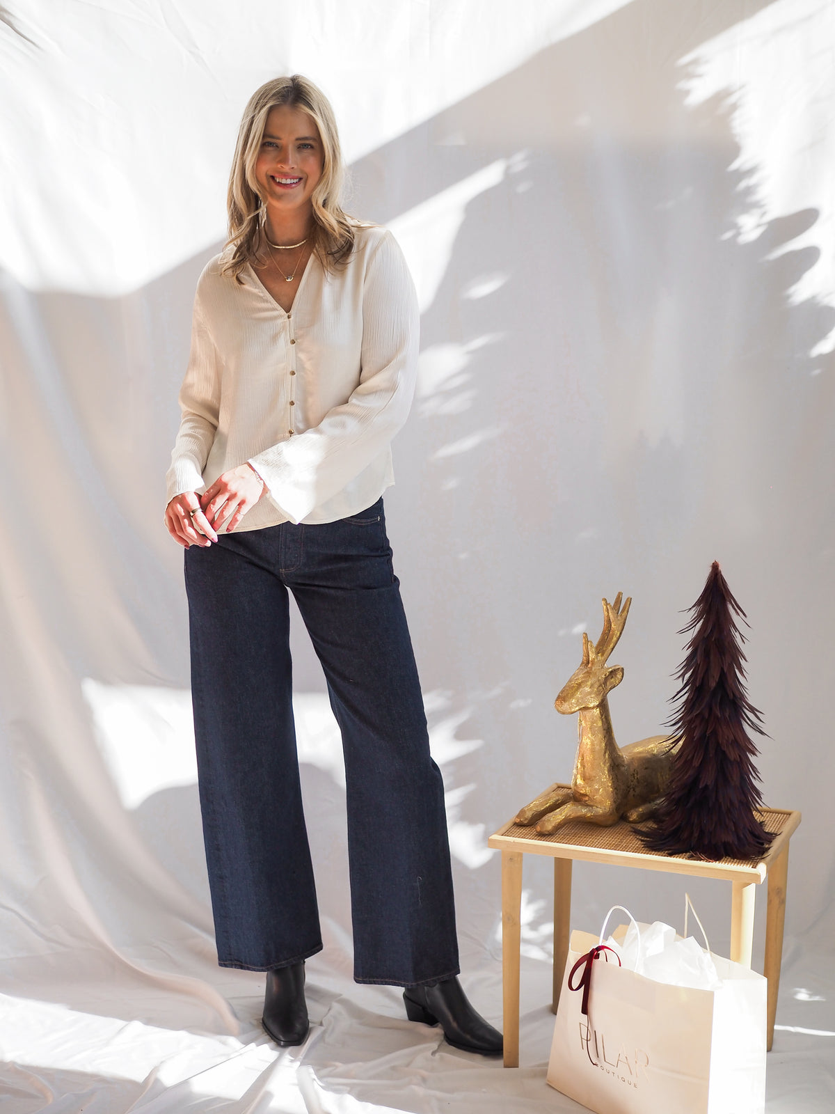 Bella Dahl Fitted Bell Sleeve Blouse in Ivory