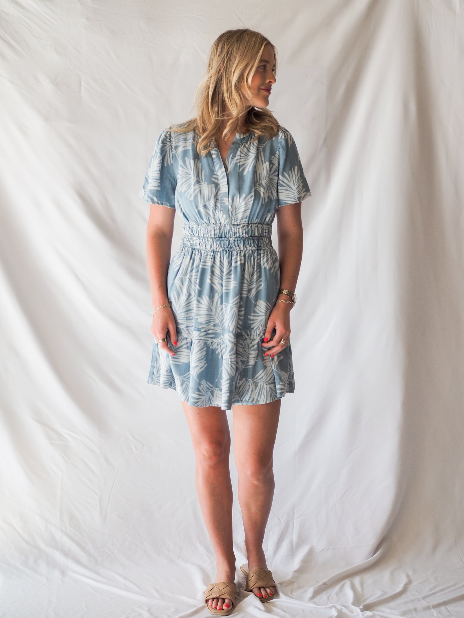 Stilla Dress in Palm Leaf Blue