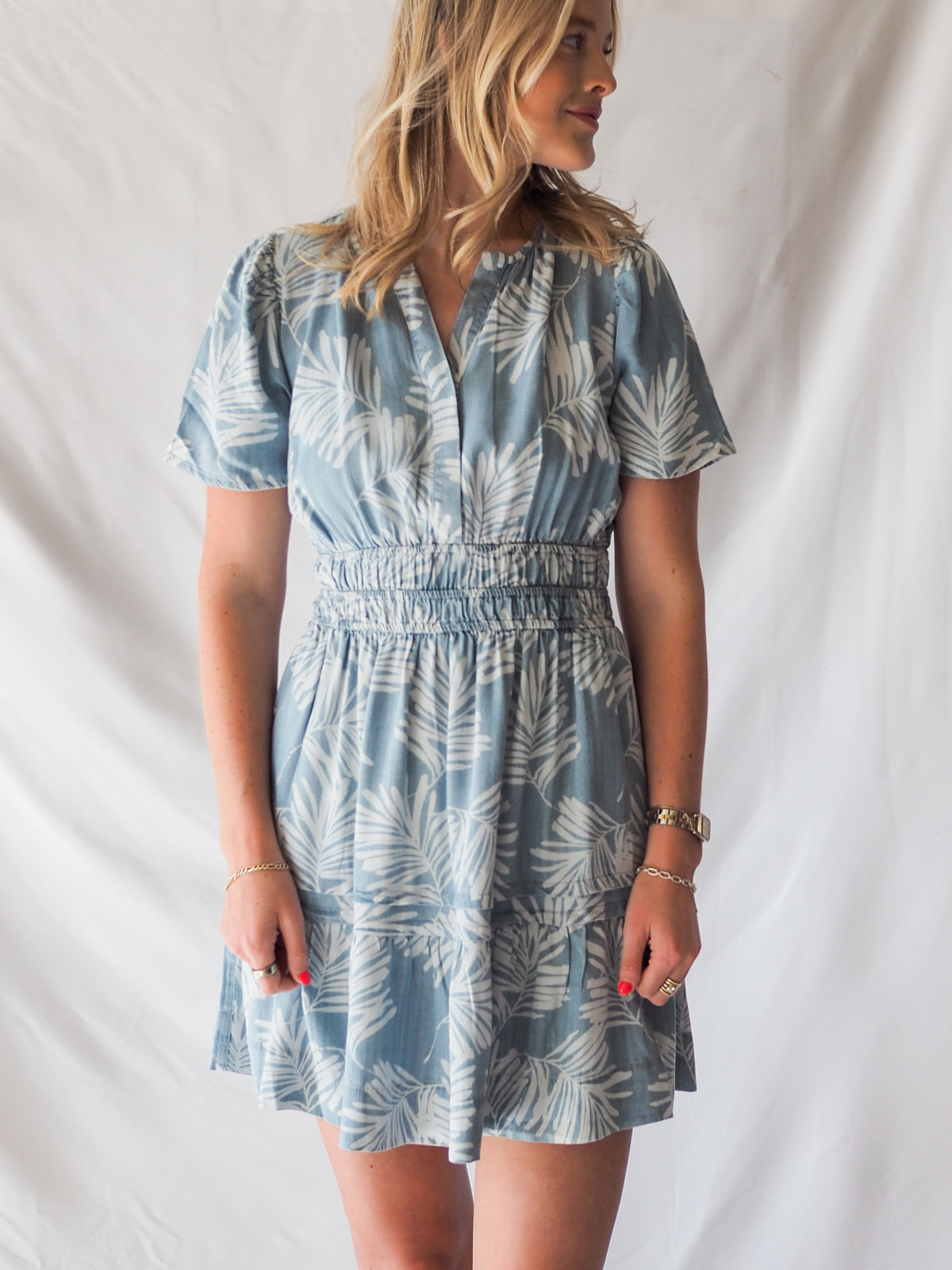 Stilla Dress in Palm Leaf Blue