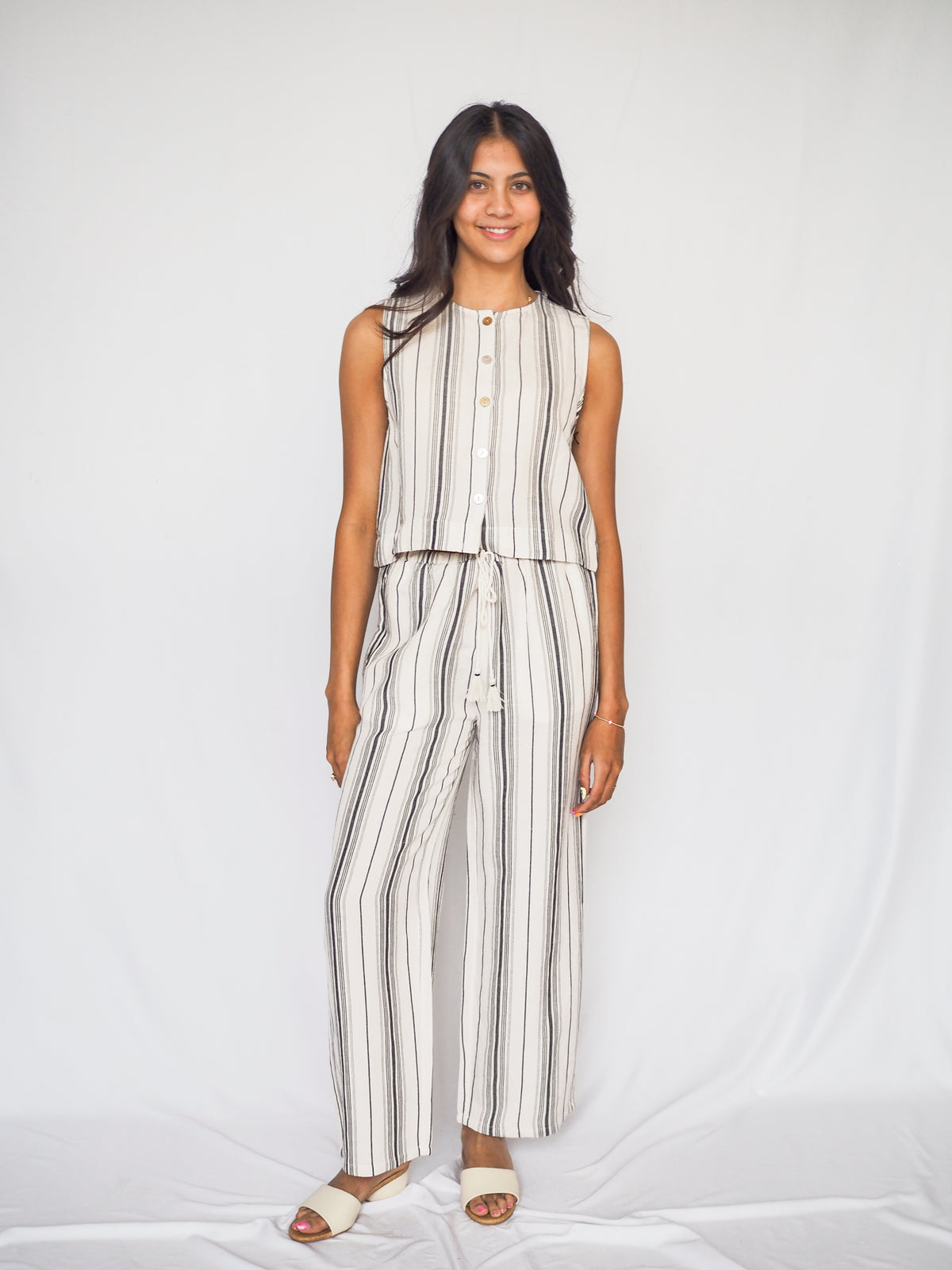 Bella Dahl Tassel Cord Drawstring Crop Pants in Boardwalk Stripe