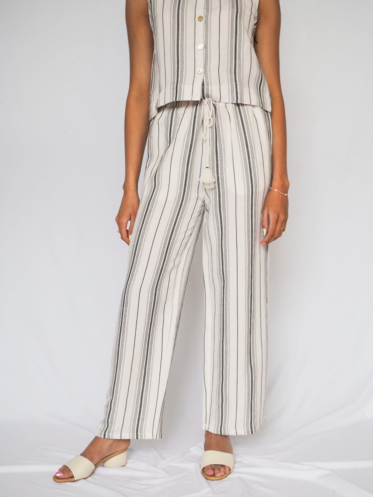 Bella Dahl Tassel Cord Drawstring Crop Pants in Boardwalk Stripe