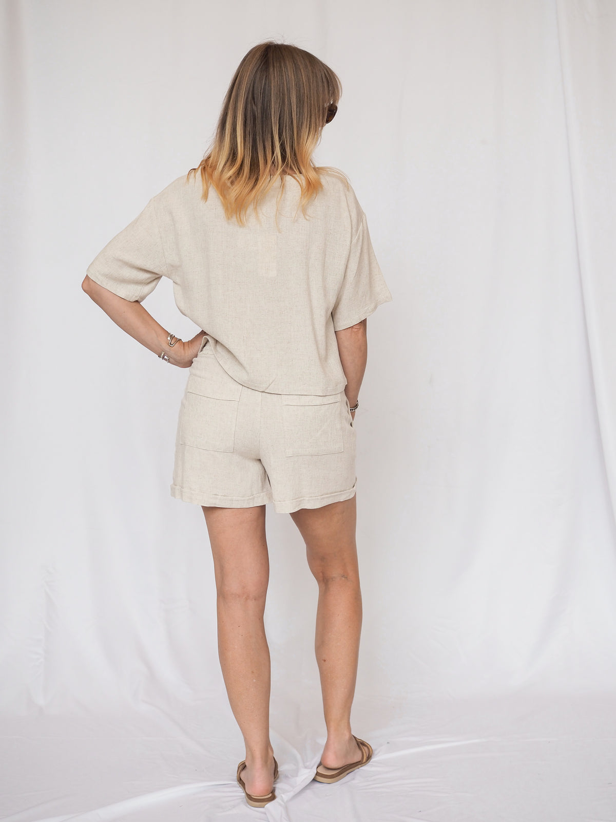 Juno Linen Shorts in Beige