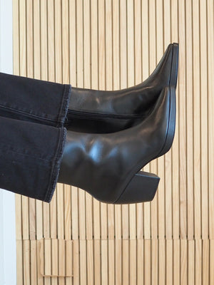 Matisse Hendrix Black Boot
