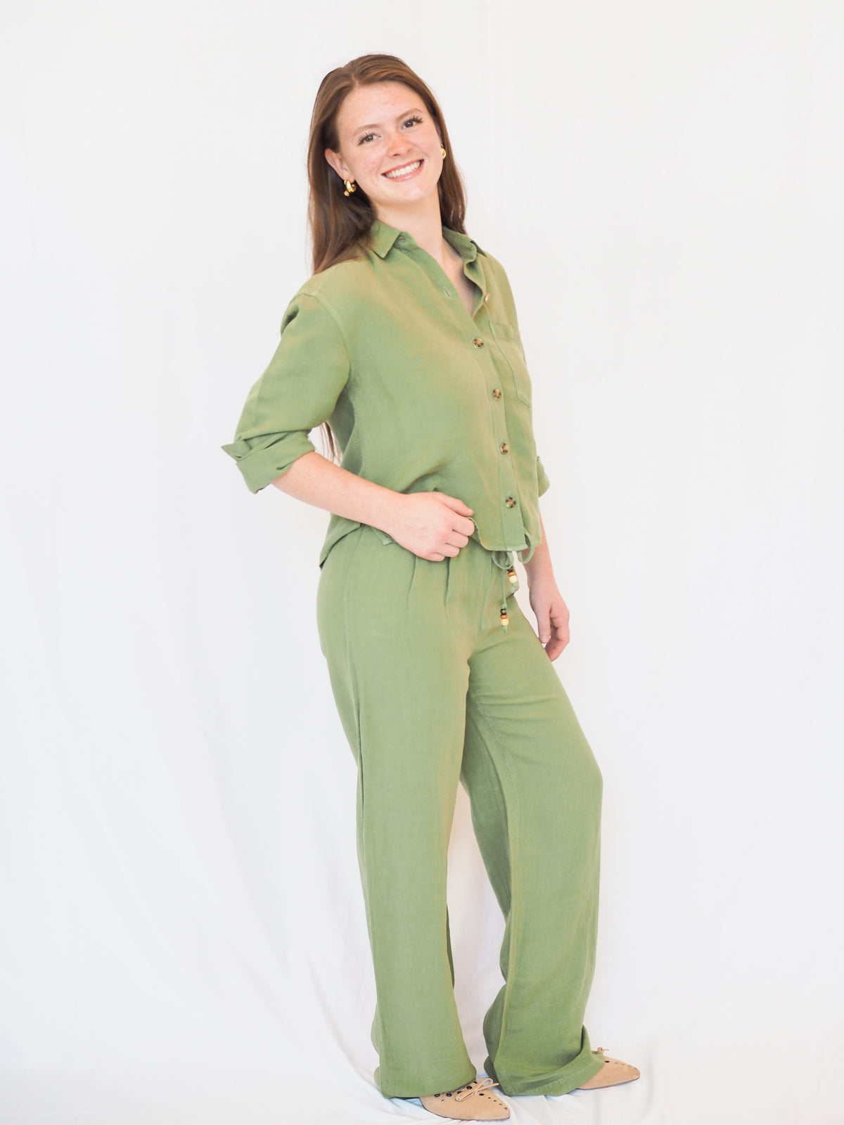 Beaded Drawstring Pant in Olive Leaf