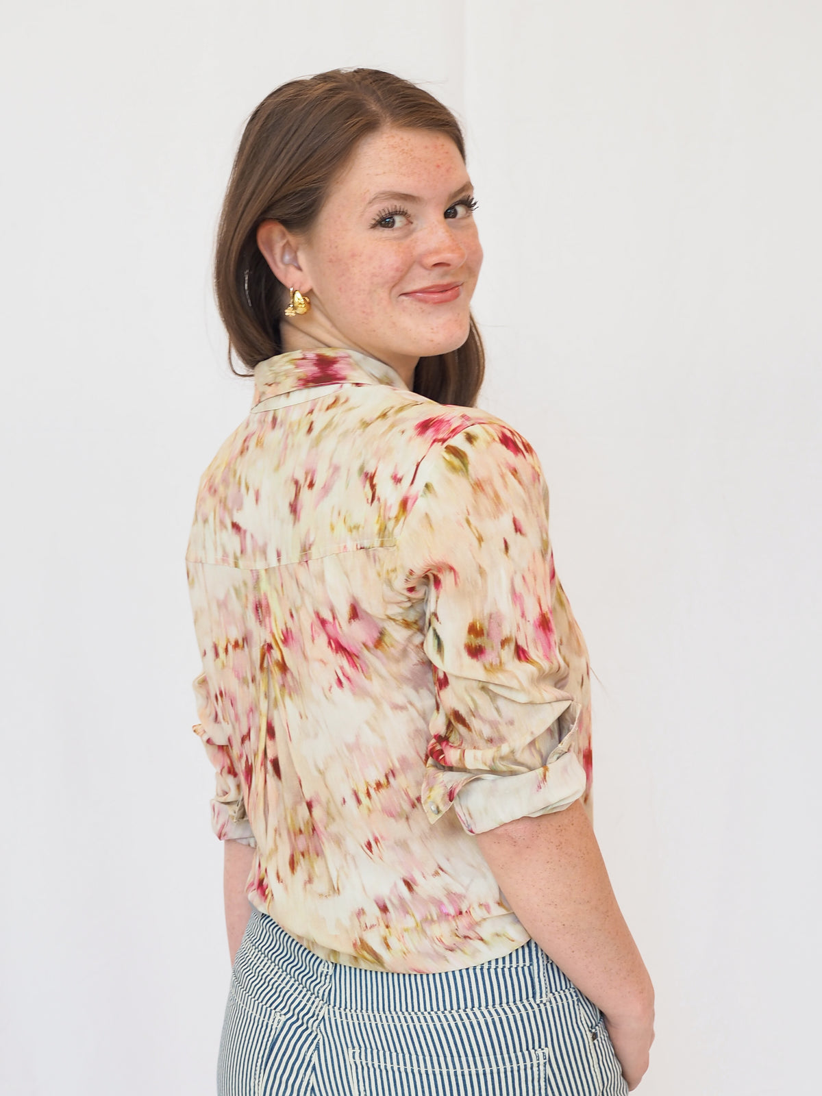 Savannah Button Down in Paradise Bloom