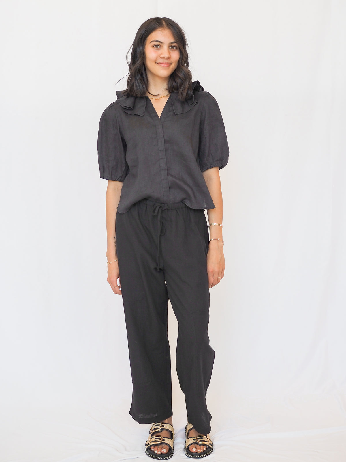 Rayne Pull on Pant in Black