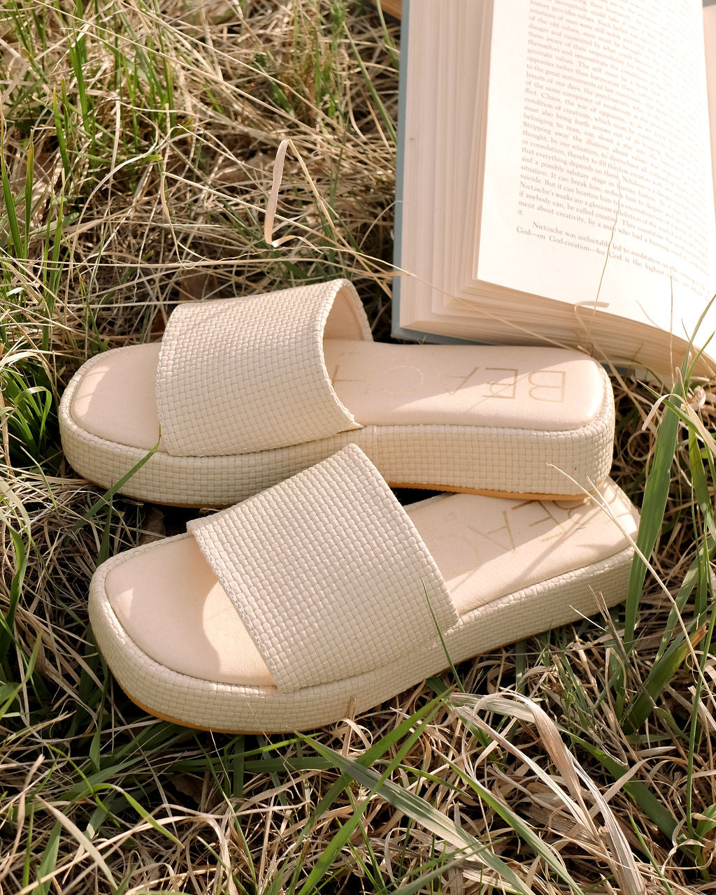 Matisse MAUI Ivory Sandals