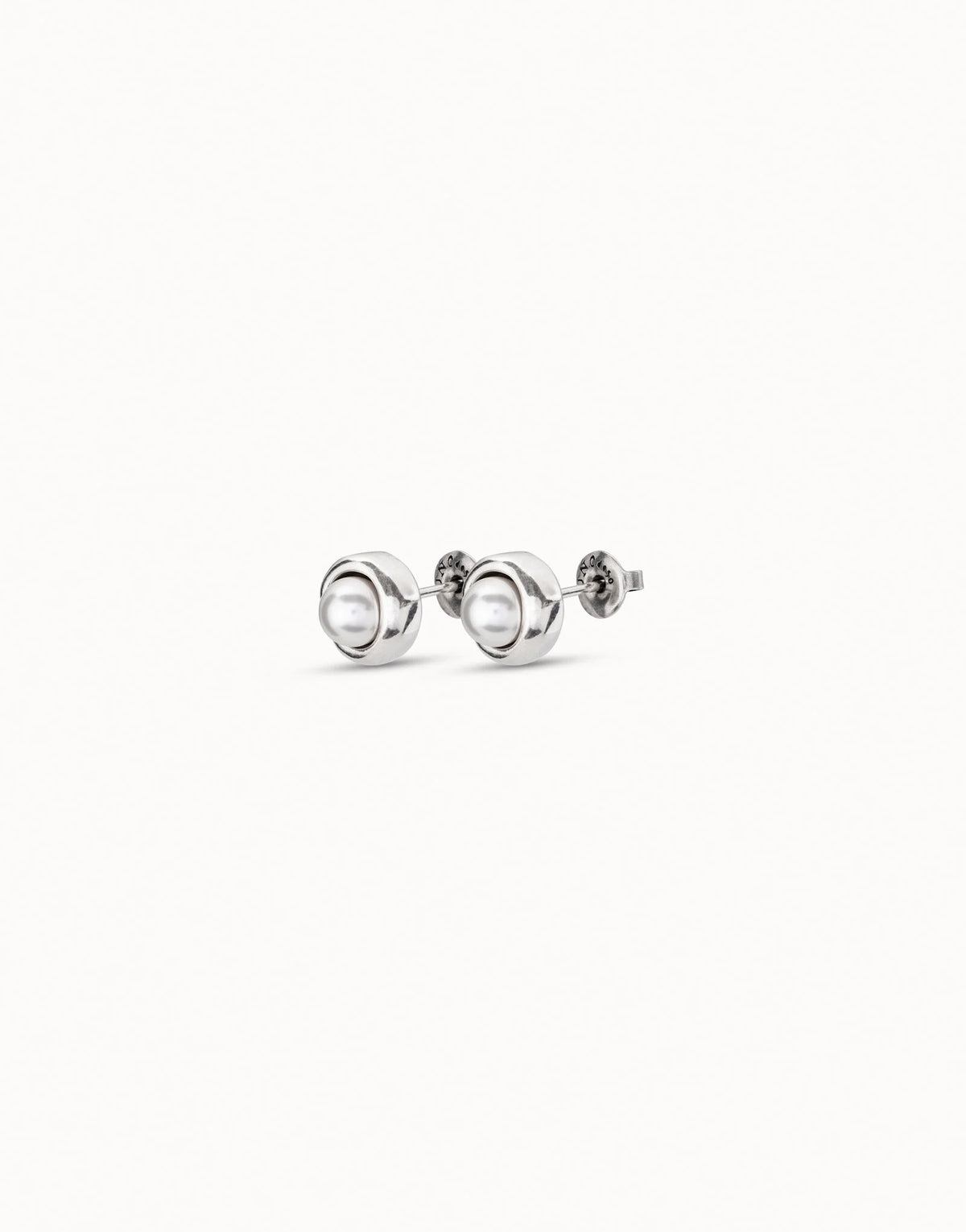 Uno De 50 Silver Pearl Stud Earrings