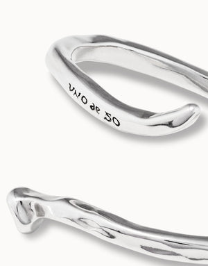 UNODE50 Silver Bangle Bracelet with a Spiral-Shaped Nail