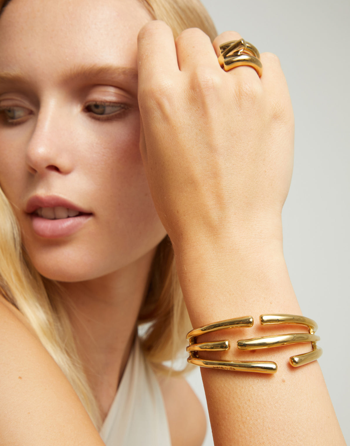 Uno De 50 Raices Gold Bracelet