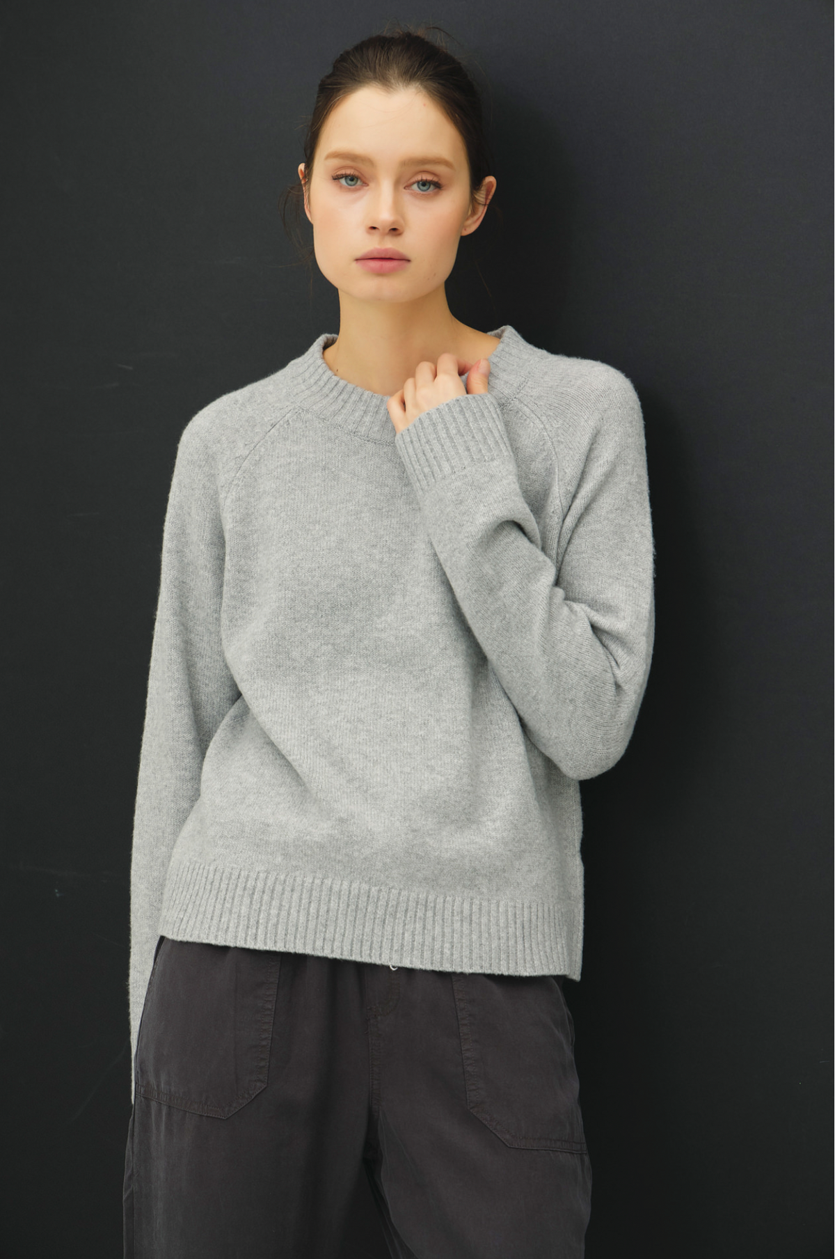 Wool Blend Classic Crewneck Sweater Top