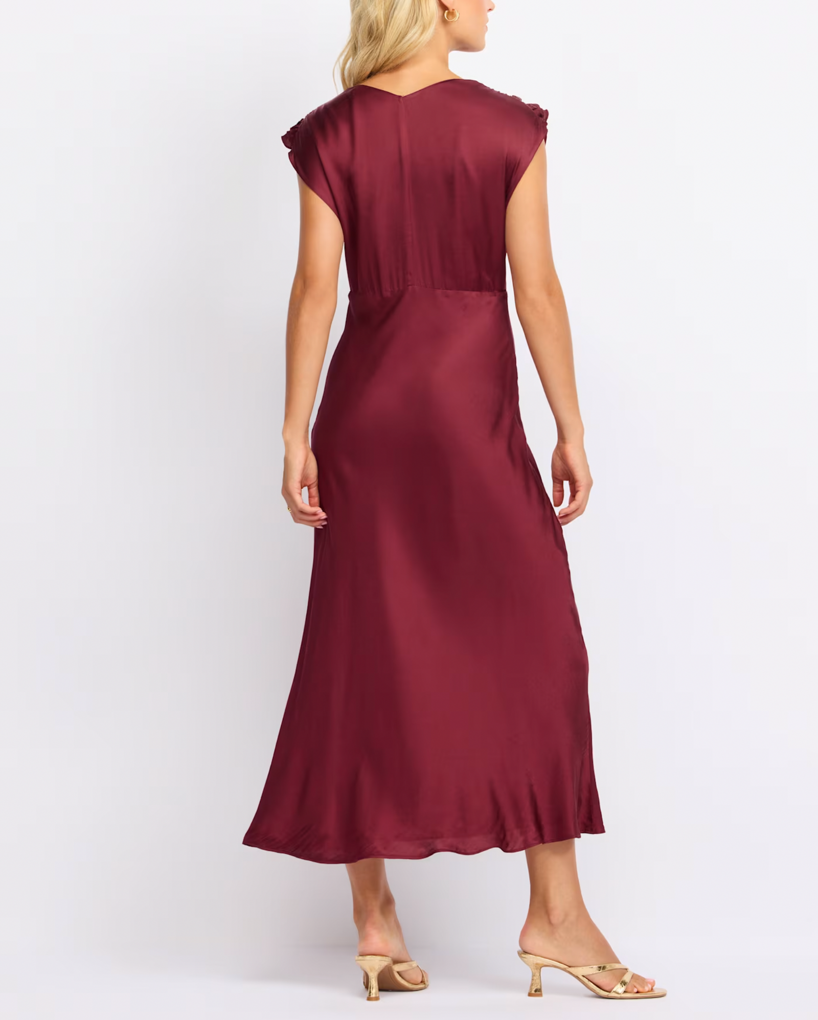 ASTR THE LABEL Deitra Satin Dress in Wine