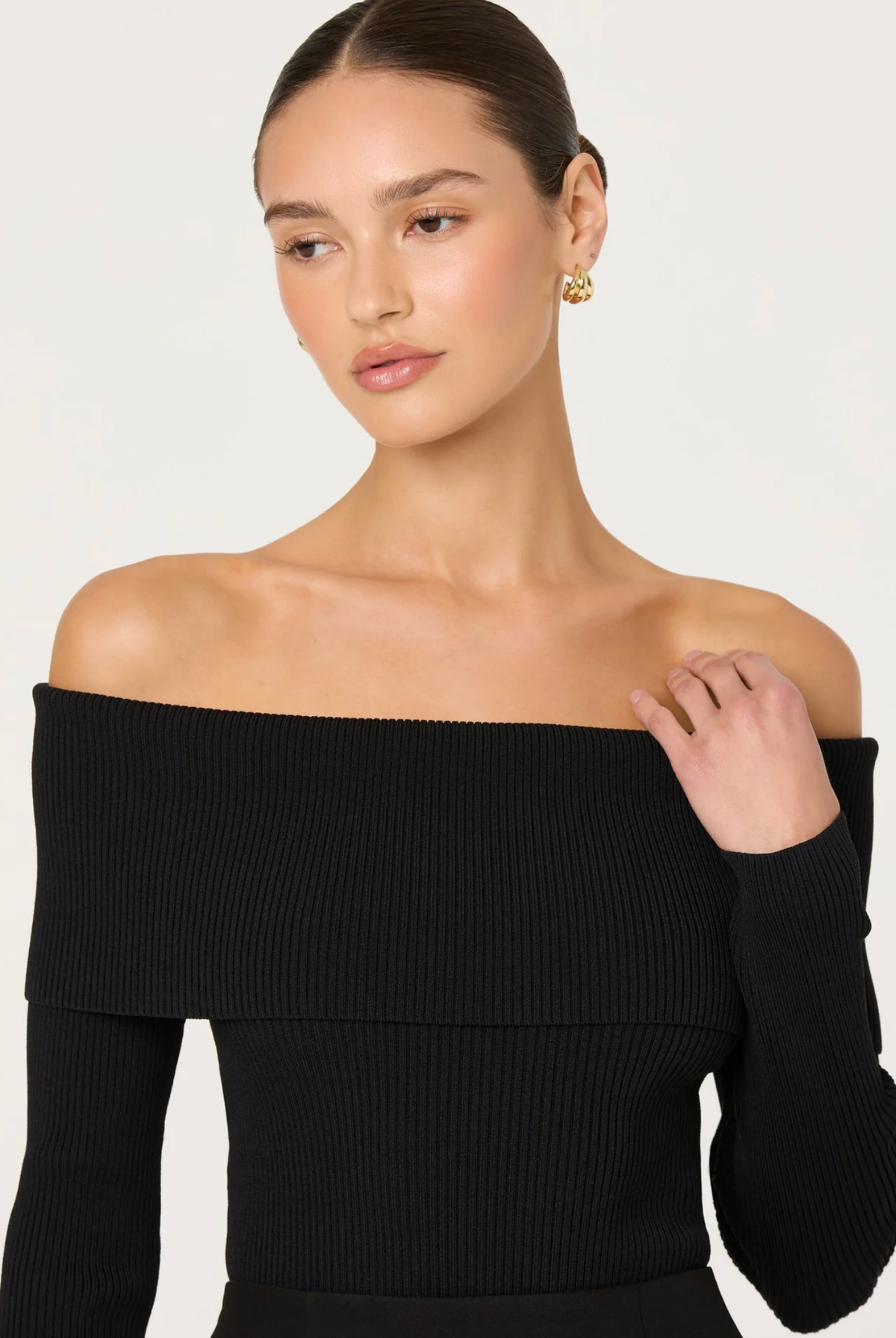 Astr the Label lidia Black Off Shoulder sweater