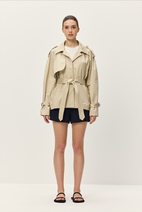 ELODIE Noa Cropped Khaki Trench Coat