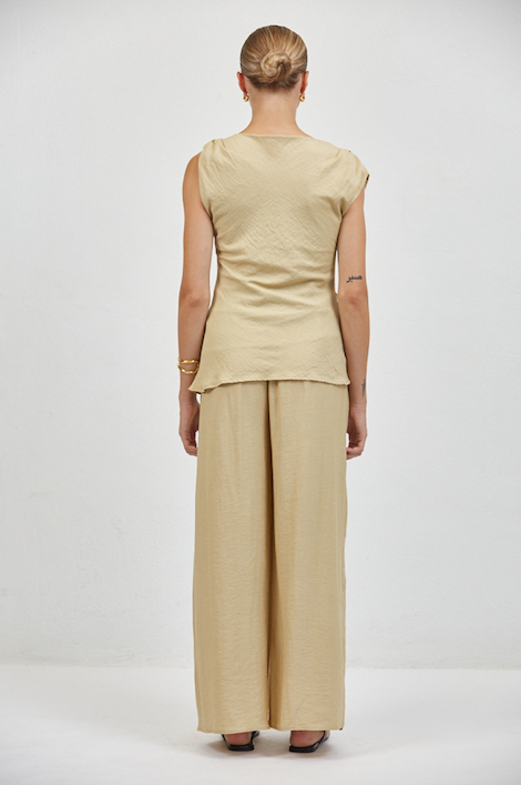 Iris Linen Top in Toffee