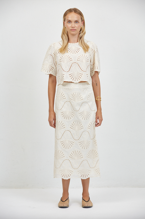 Cannes Eyelet Shell Top