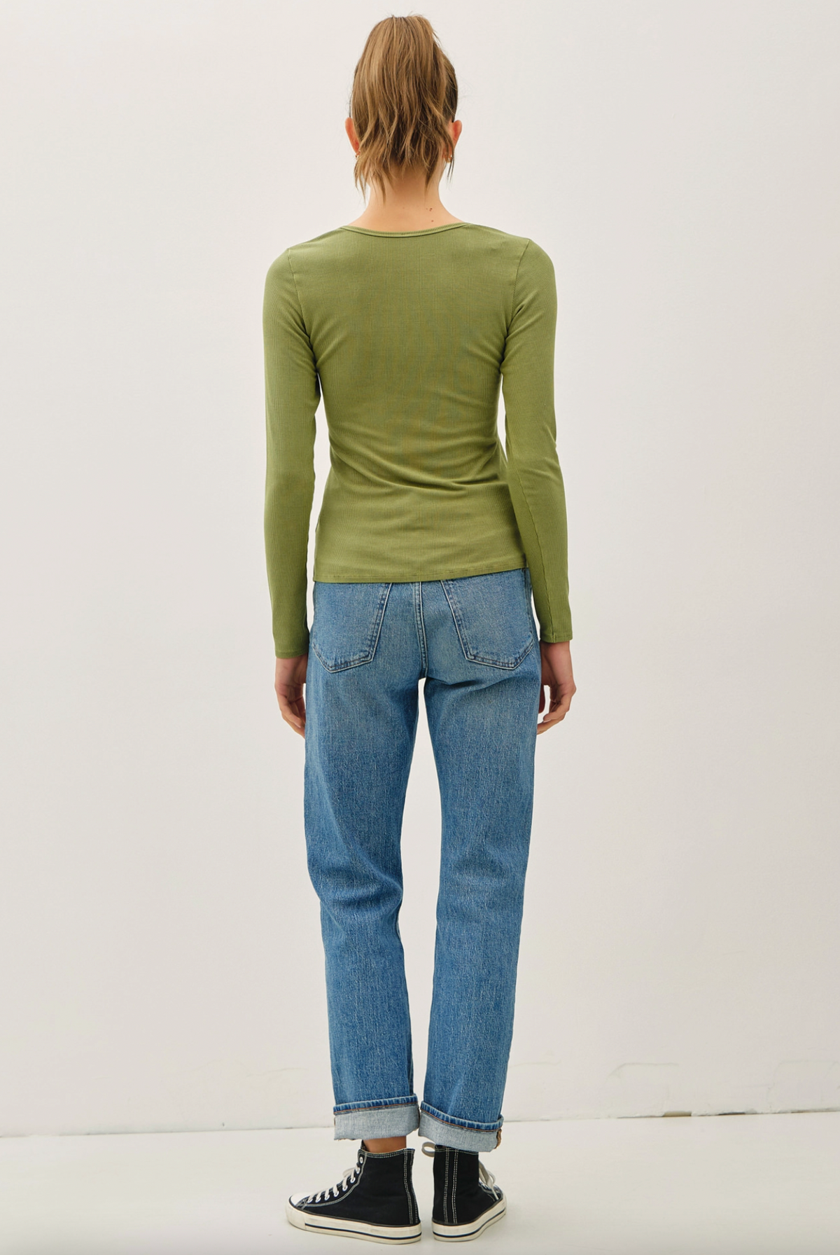 Ribbed Notched Neck Longsleeve Basic Top