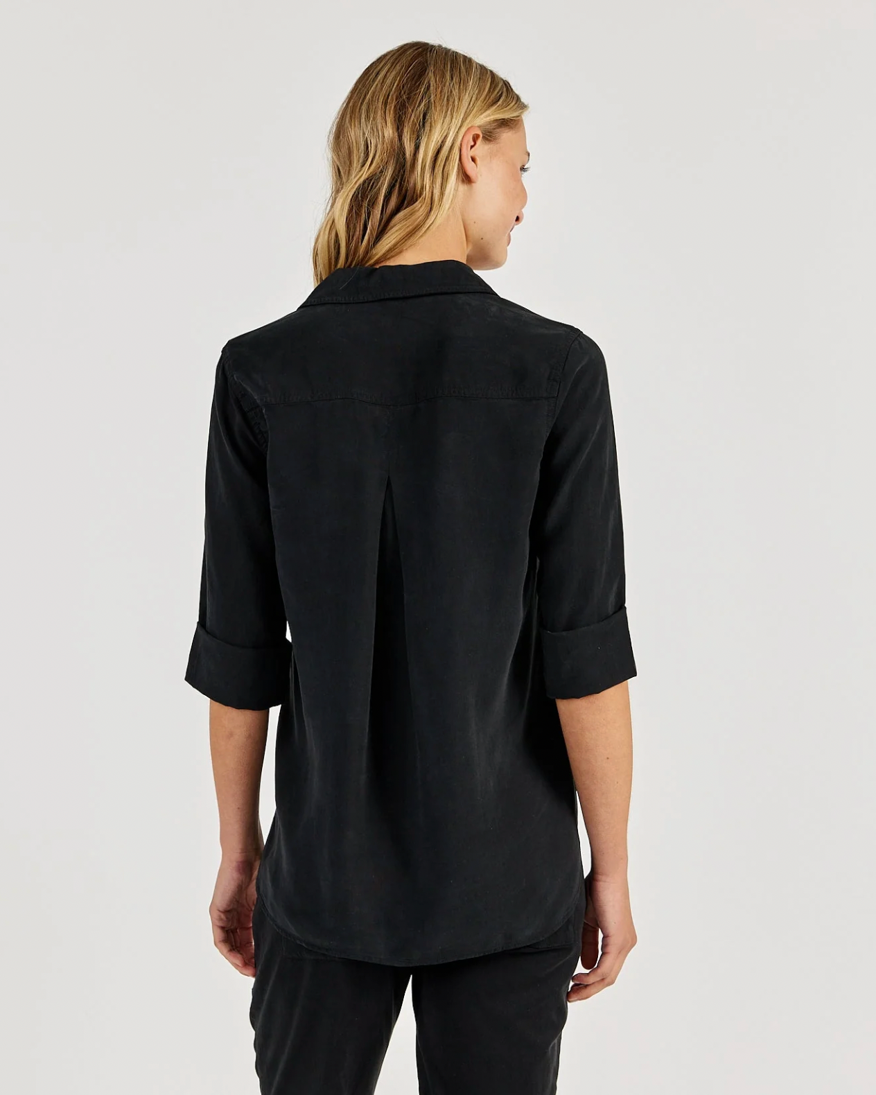 Bella Dahl Shirt Tail Button Down