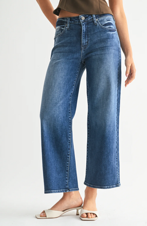 Petite Slim Wide Leg Jeans