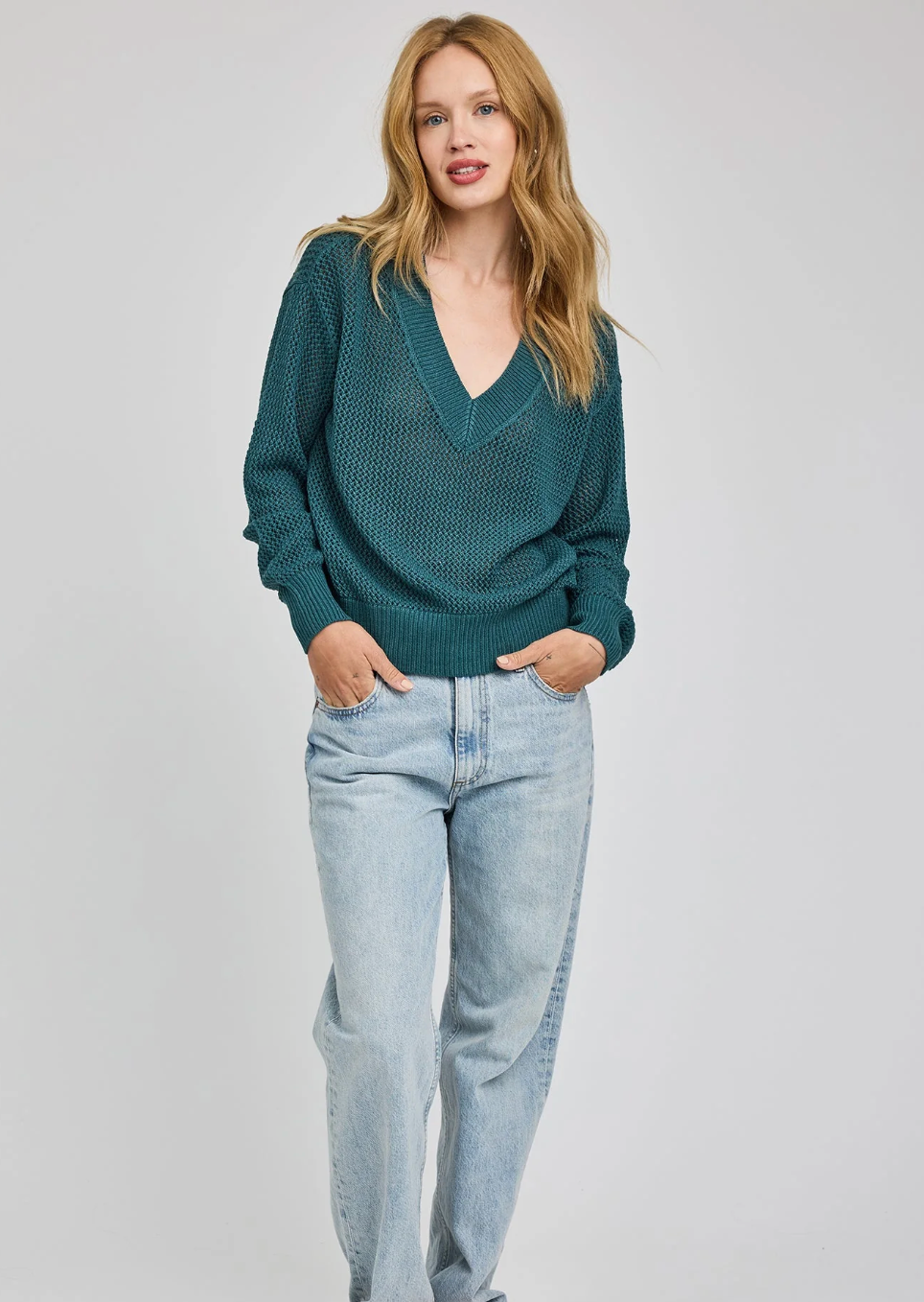 Jensen V-neck Sweater in Lagoon