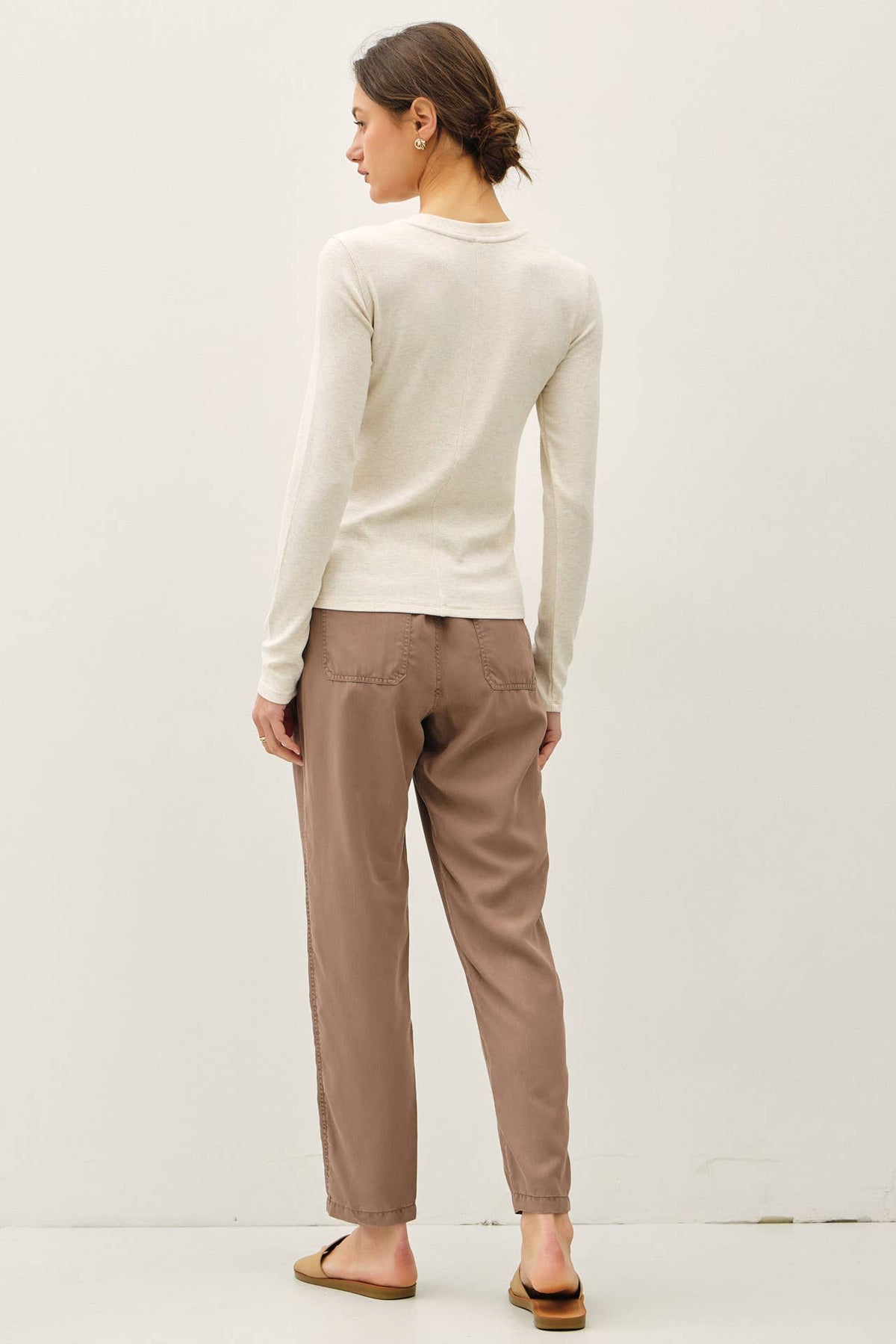 Ribbed Crewneck Long Sleeve Basic Top