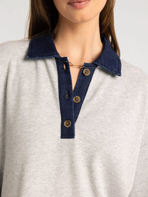 Crest Pullover Sweater in Grey Heather