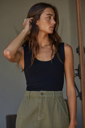 Double Layered Seamless Tank Top in Prussian Blue