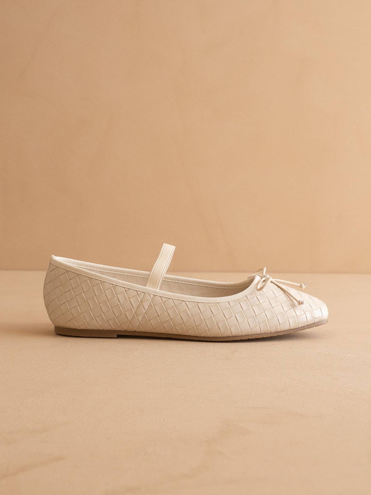 The Logan | Beige Woven Ballet Fall Flat