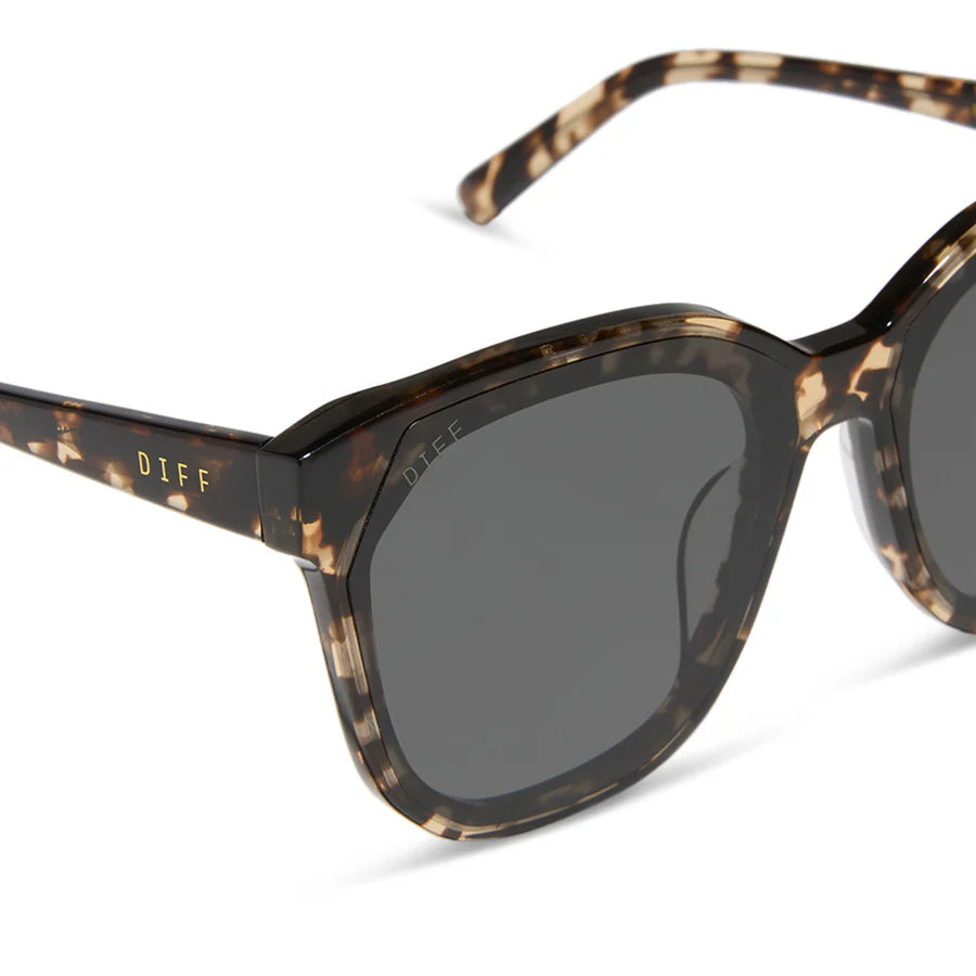 DIFF Sunglasses Gia Espresso tortoise + grey lense