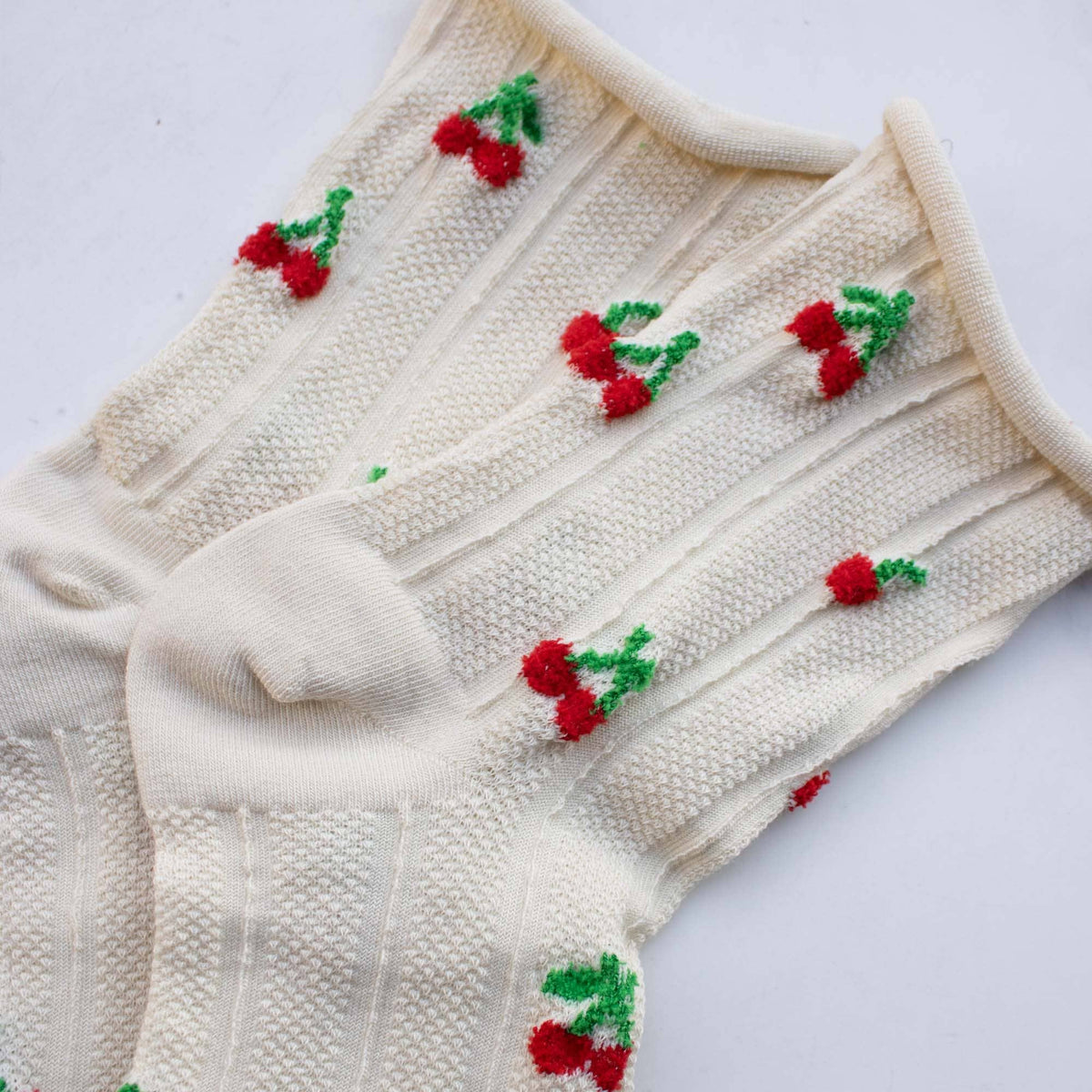 Women's Vintage Cherry Socks