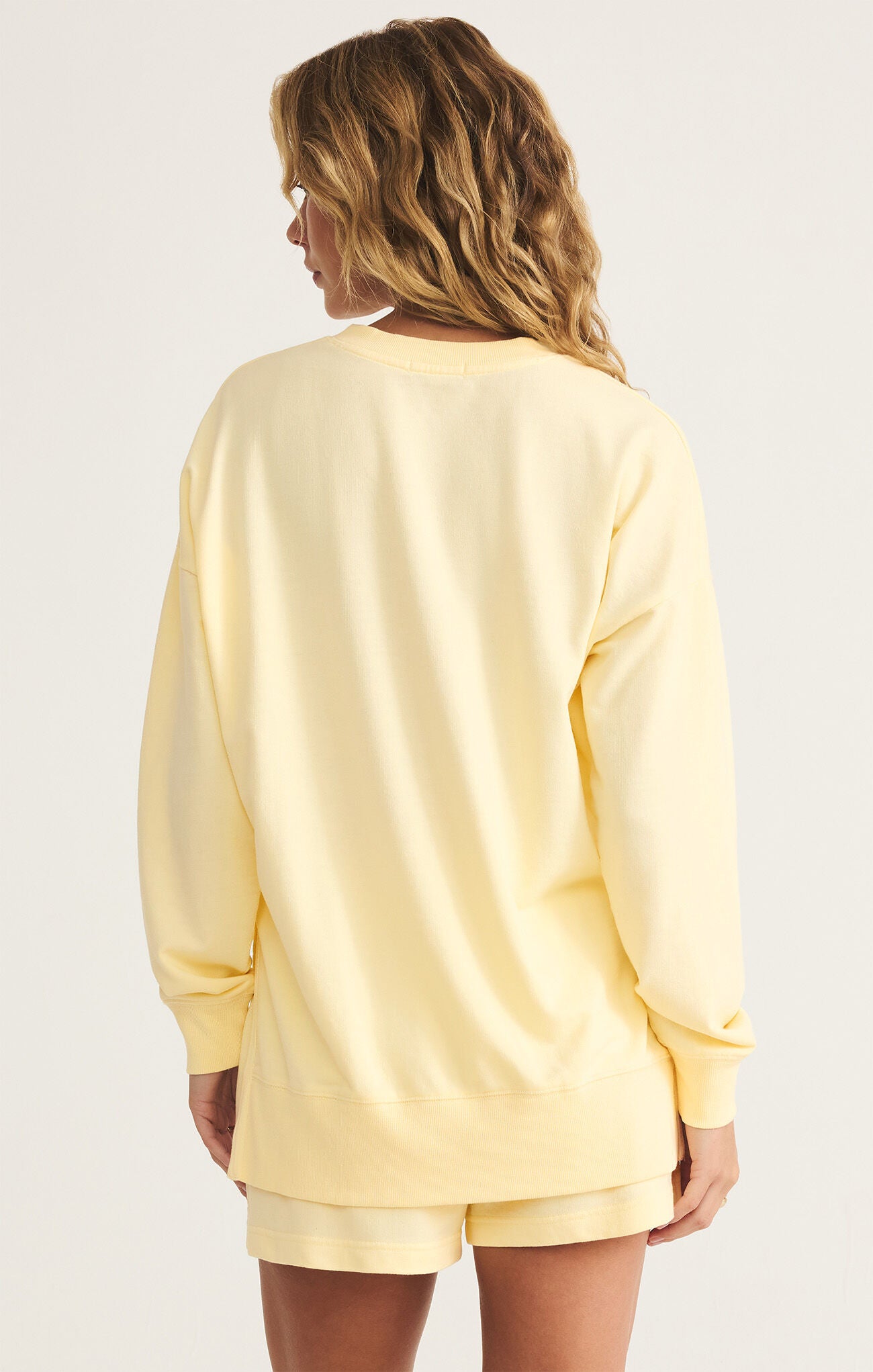 Z supply MODERN V-NECK WEEKENDER Mellow Yellow Sweater