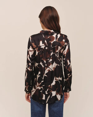 Bella Dahl Long Sleeve Round Hem Button Down