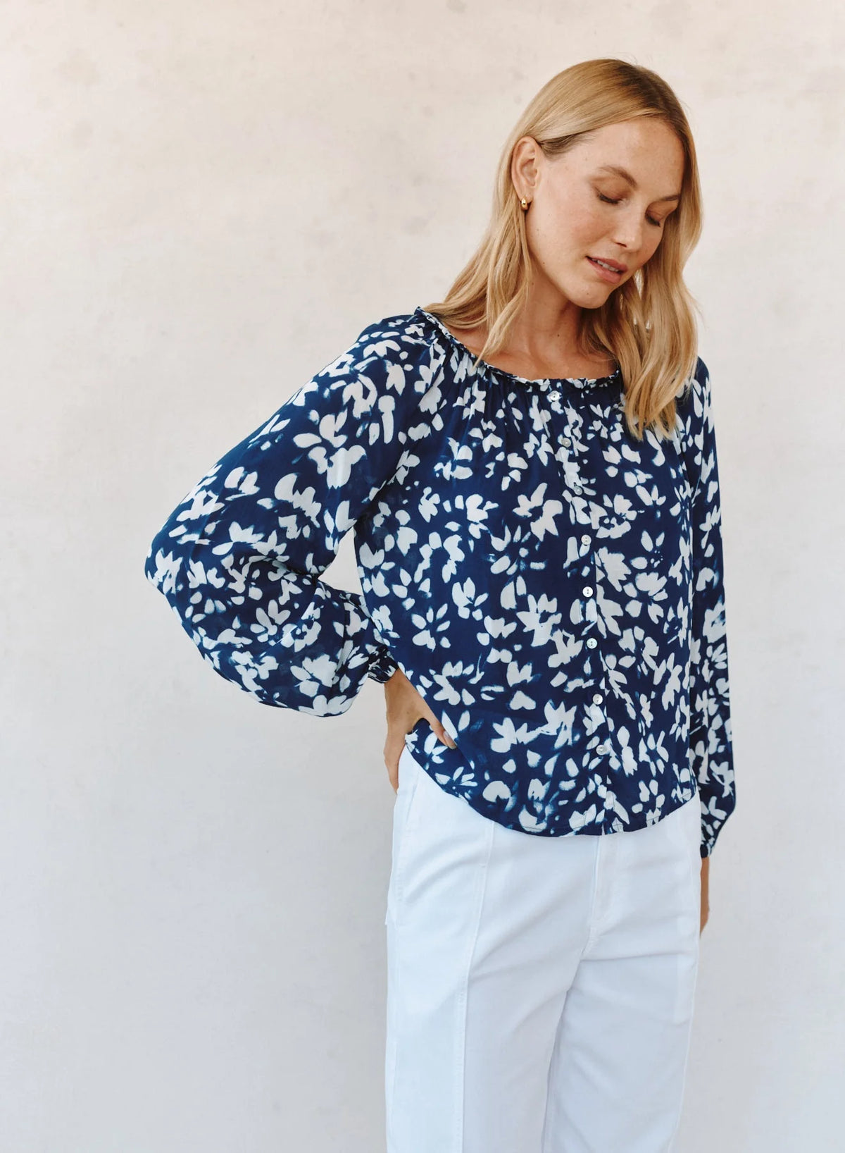 Bella Dahl Ruffle Neck Raglan Button Down Blouse